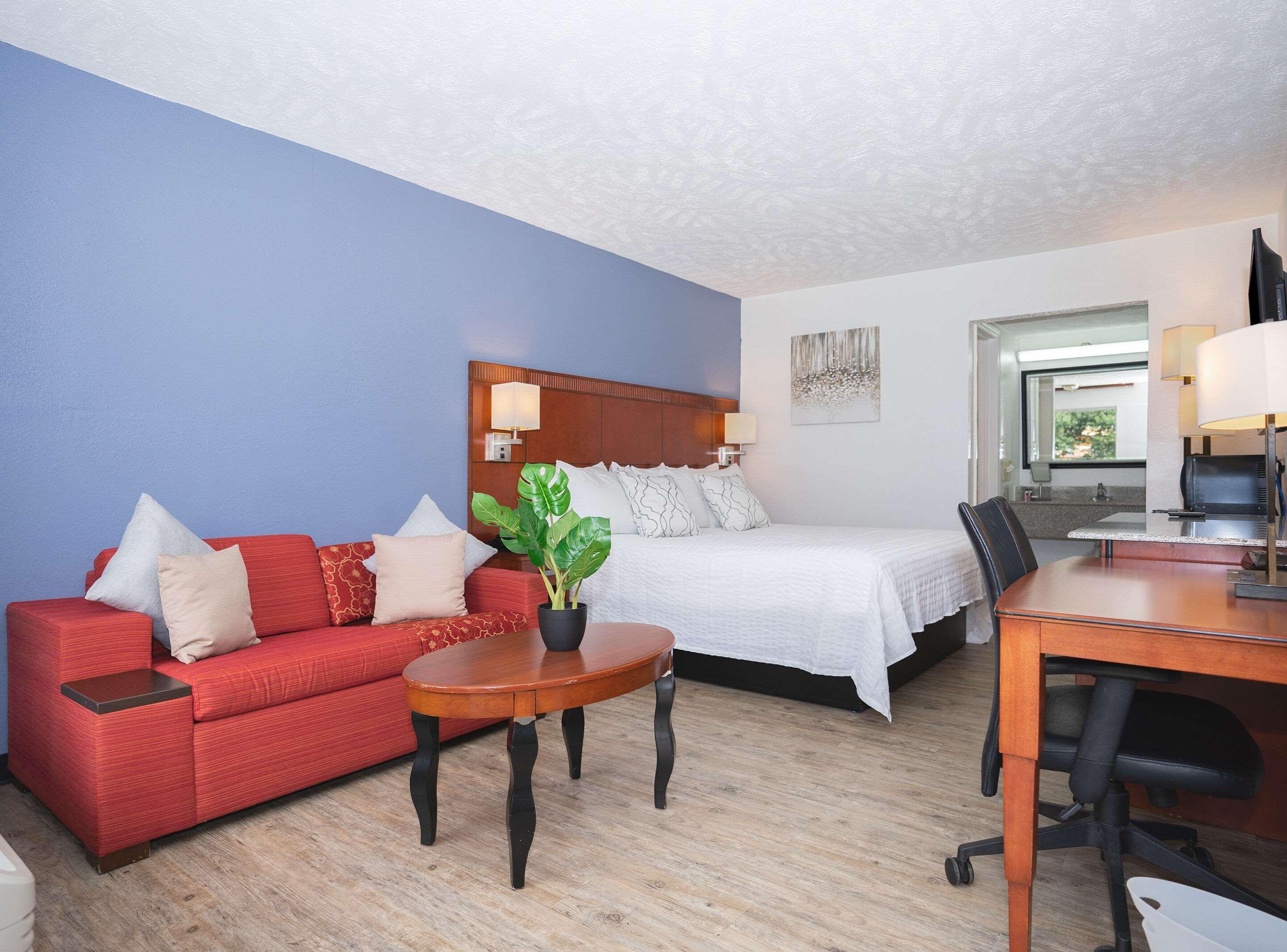 Ramada By Wyndham Lumberton Hotel Exterior photo
